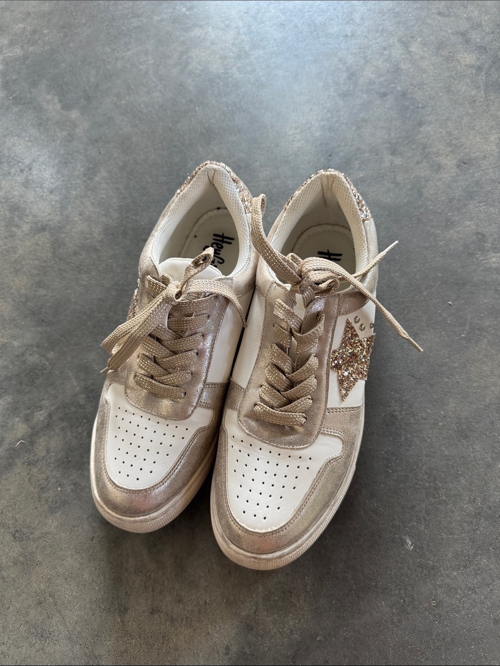 Corkys Beige and White Glitter Star Lace-Up Sneakers